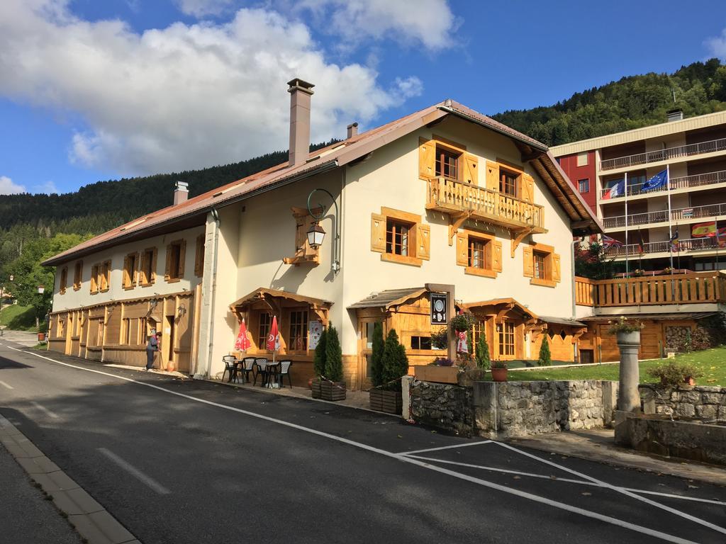Bed and Breakfast Relais Mont Jura Adults Only Lélex Esterno foto